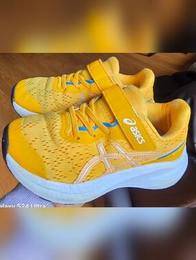 Sz 13 Little kids ASICS GT-1000 13 GS "Amber" Running Shoes